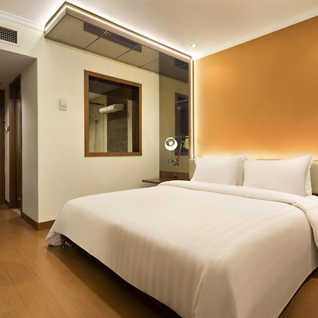Golden Boutique Hotel Kemayoran Cakarta Dış mekan fotoğraf